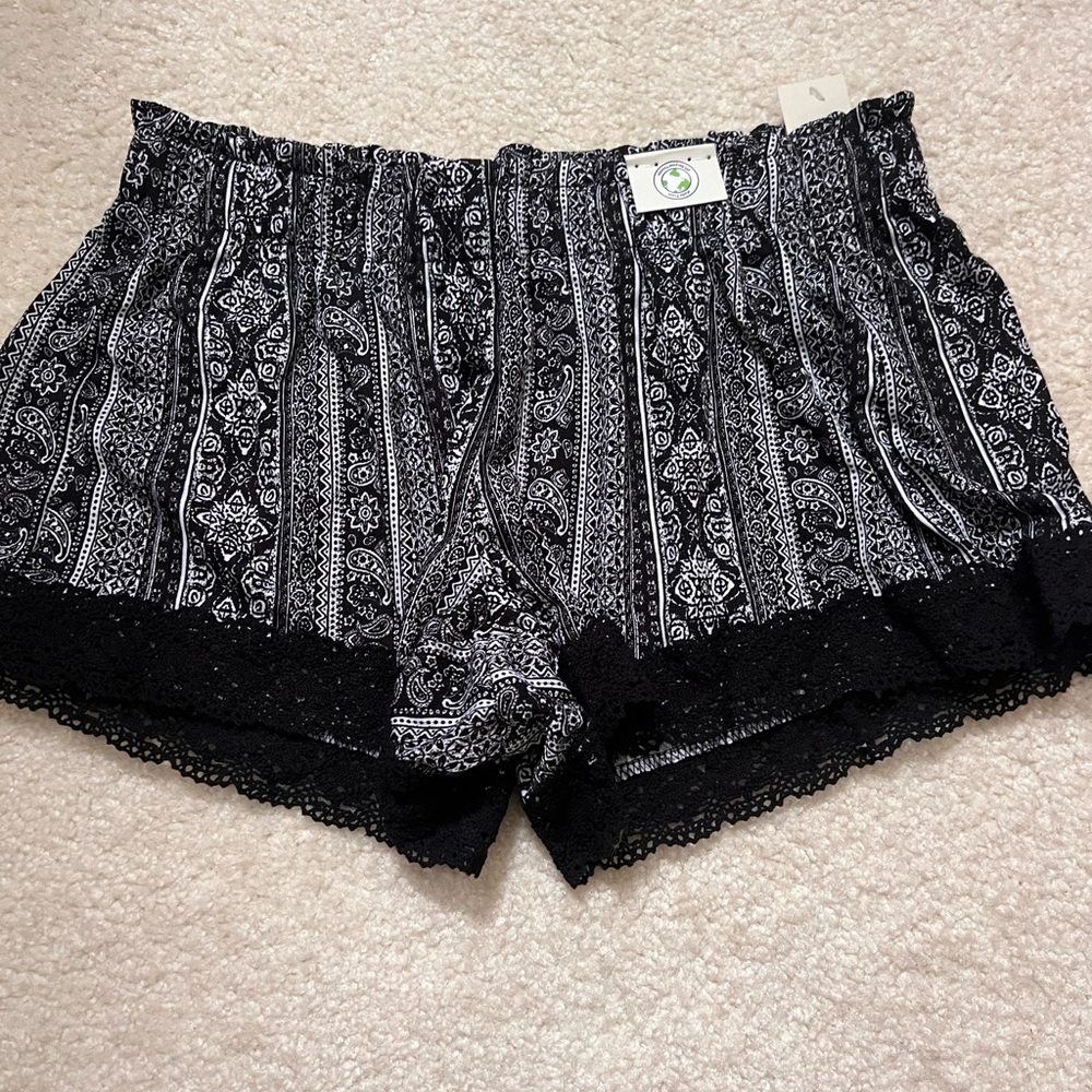 Black lace shorts NWT